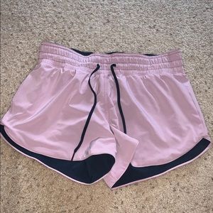 Lululemon Choose a Side Shorts